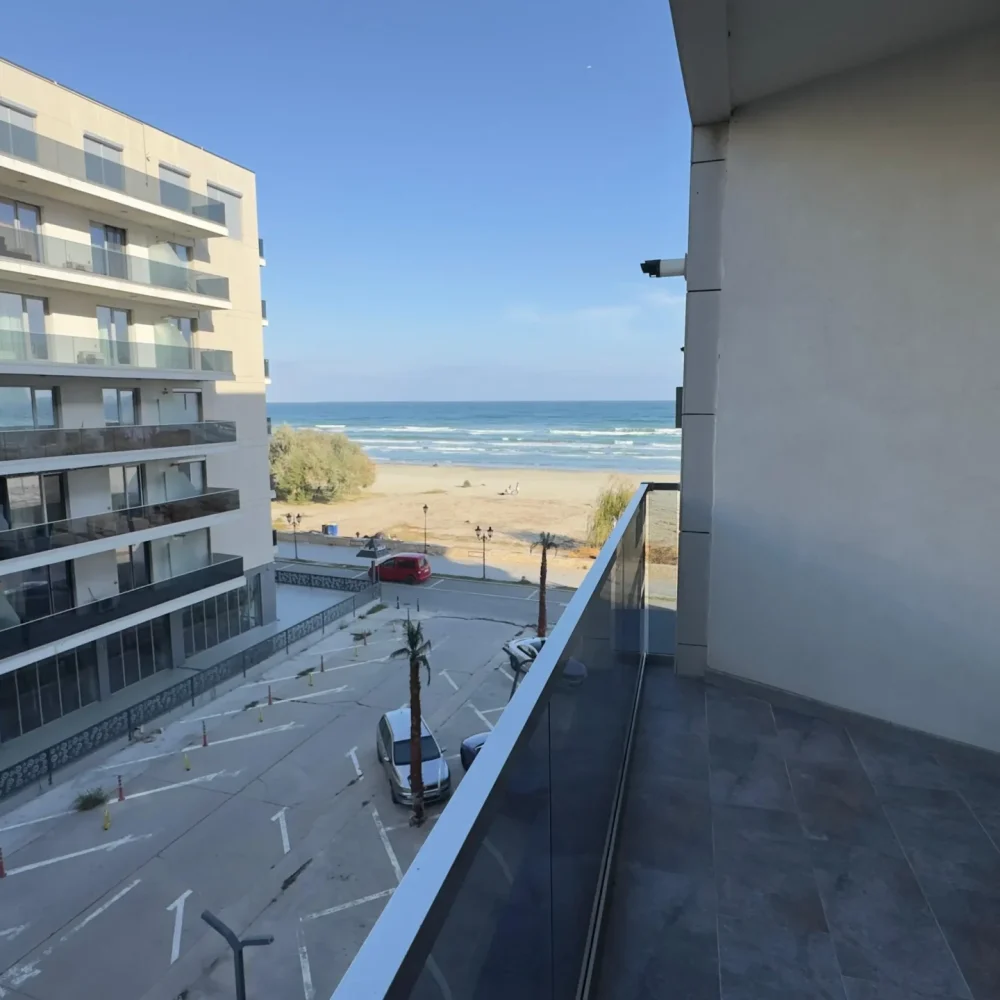 Home excelsior apartment balcon